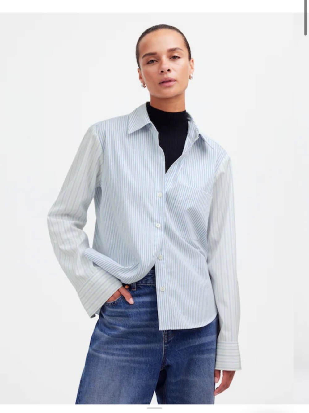 Madewell Easy Y-Neck Button Up Shirt in Hydrangea Size Medium